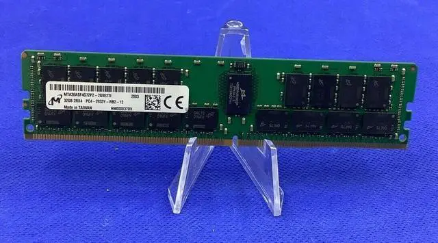 Main image of MTA36ASF4G72PZ-2G9E2 MICRON 32GB (1X32GB) 2RX4 PC4-2933Y MEMORY