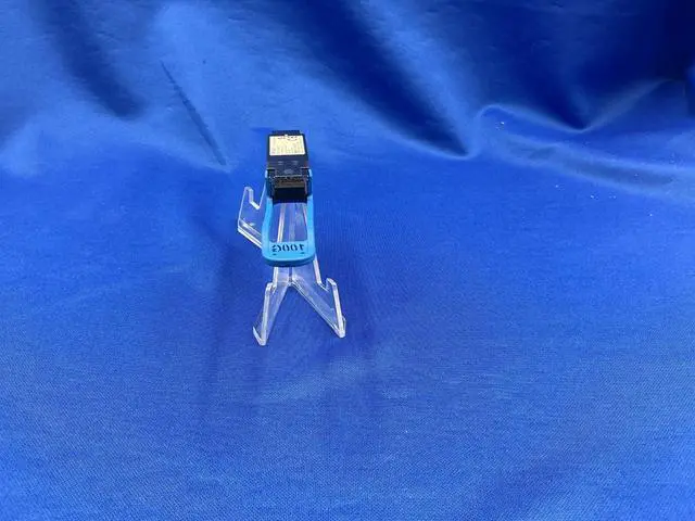 Alt view image 3 of 5 - FTLC1154RDPL FINISAR 100GBASE-LR4 100GE LC 10km SMF Gen2 QSFP28 Transceiver