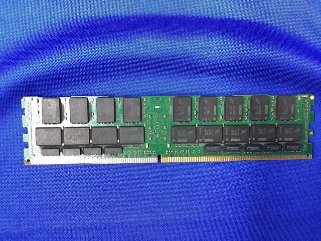 Alt view image 2 of 2 - MTA72ASS8G72LZ-2G6J1 MICRON 64GB (1X64GB) 4DRX4 PC4-2666V SERVER MEMORY
