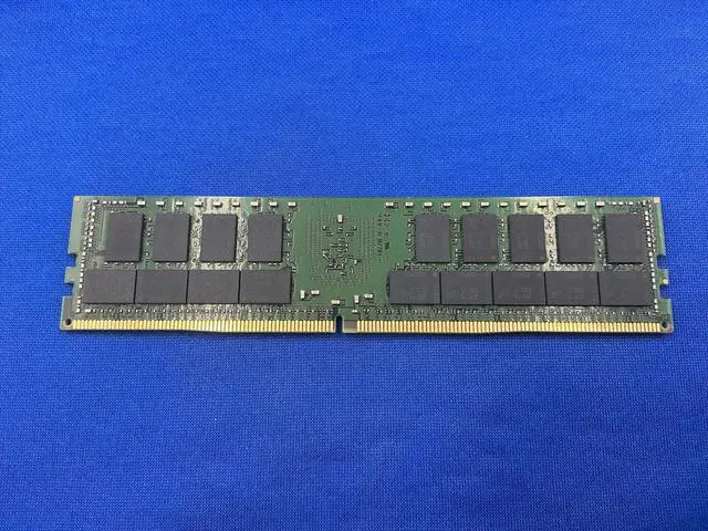 Alt view image 5 of 6 - 01KR356 LENOVO 64GB 2RX4 PC4-3200AA SERVER MEMORY 4ZC7A08710 LV32D4R2D4MF-64R