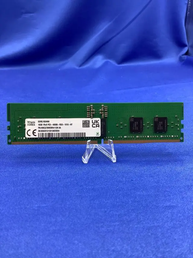 Alt view image 3 of 6 - HMCG78MEBRA113N HYNIX 16GB (1x16GB) 1Rx8 PC5-4800B MEMORY