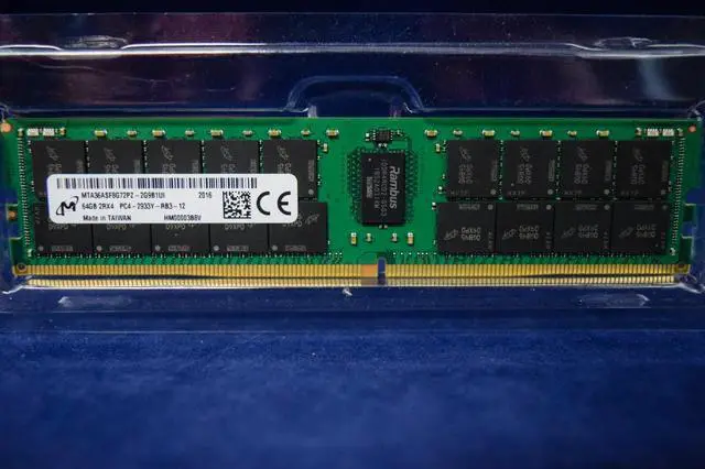Alt view image 2 of 2 - MTA36ASF8G72PZ-2G9B1 MICRON 64GB (1X64GB) 2RX4 PC4-2933Y MEMORY