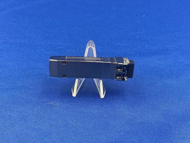 Alt view image 3 of 6 - R8F87A HPE 64GB SFP56 SHORT WAVE 100M 1-PACK TRANSCEIVER P45196-001