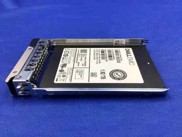 Alt view image 5 of 7 - 9F9Y6 Dell 1.92TB SATA 6Gbps Read Intensive 2.5'' SSD 09F9Y6 MZ-7LH1T9C