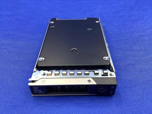 Alt view image 6 of 7 - 9F9Y6 Dell 1.92TB SATA 6Gbps Read Intensive 2.5'' SSD 09F9Y6 MZ-7LH1T9C