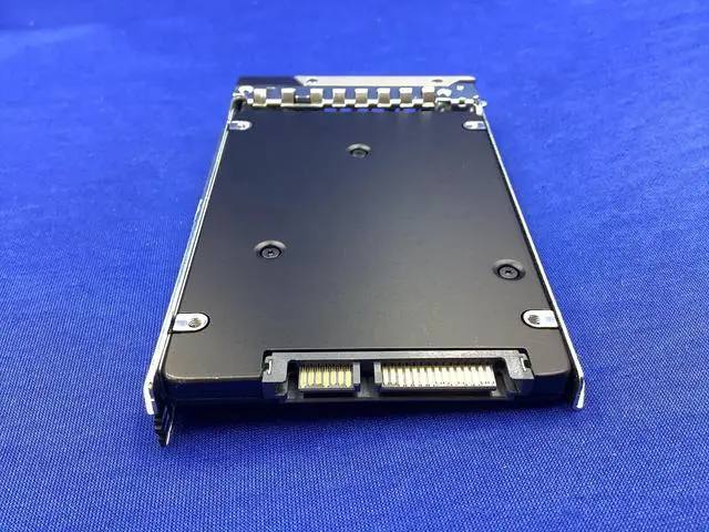 Alt view image 7 of 7 - 9F9Y6 Dell 1.92TB SATA 6Gbps Read Intensive 2.5'' SSD 09F9Y6 MZ-7LH1T9C
