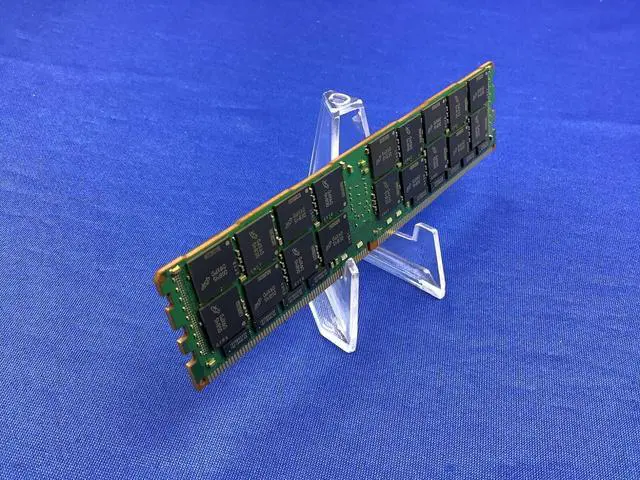 Alt view image 5 of 6 - MTA36ASF8G72LZ-2G9B1 MICRON 64GB (1X64GB) 2RX4 PC4-2933Y LRDIMM MEMORY
