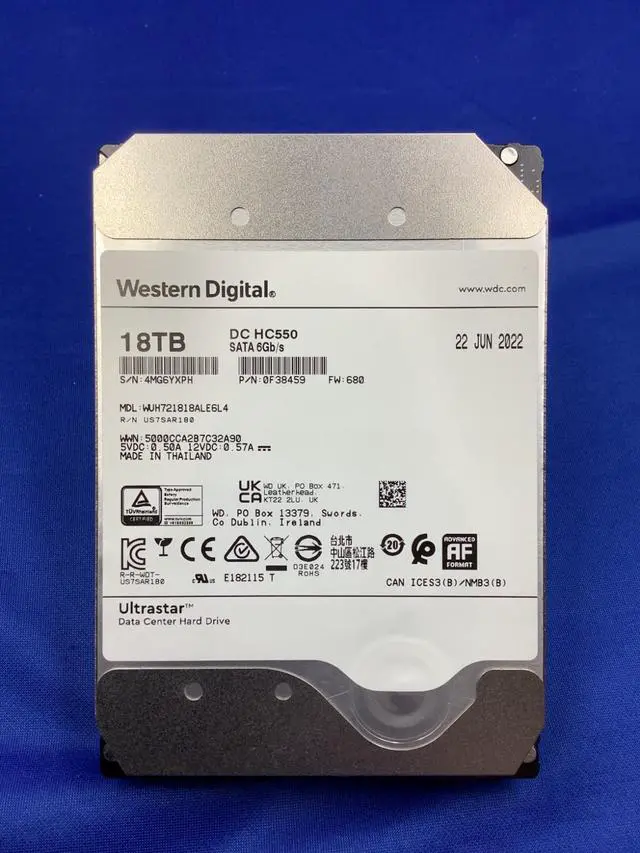 Main image of WUH721818ALE6L4 WD Ultrastar DC HC550 18TB 7.2K SATA 6Gb/s 512MB 3.5" HDD