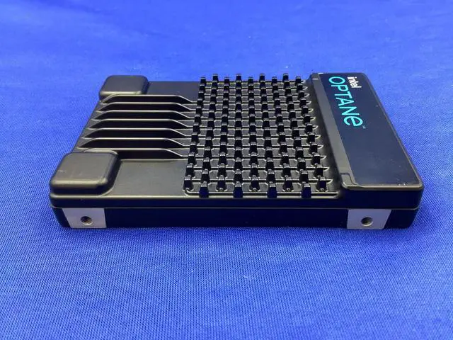 Alt view image 5 of 7 - SSDPF21Q016TB01 Intel Optane DC P5800X Series 1.6TB 2.5in PCIe x4, 3D XPoint SSD