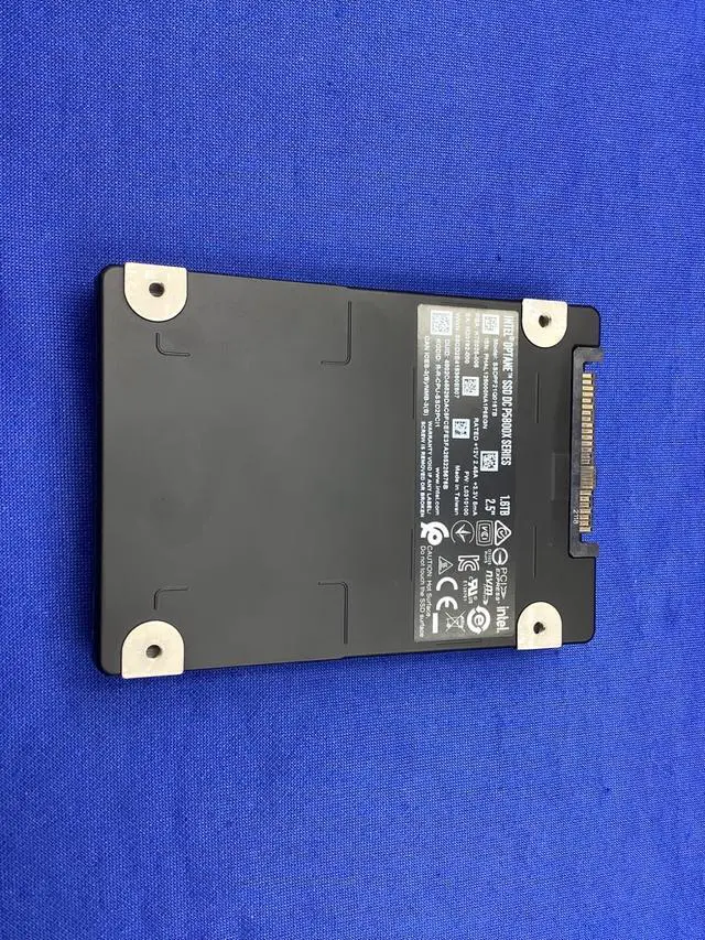 Alt view image 6 of 7 - SSDPF21Q016TB01 Intel Optane DC P5800X Series 1.6TB 2.5in PCIe x4, 3D XPoint SSD