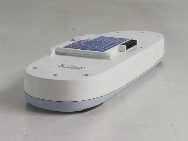 Alt view image 7 of 7 - Inogen BA-300 8 Cell Battery for One G3