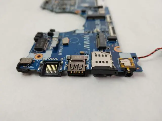 Alt view image 3 of 7 - Dell Latitude 5300 Intel Core i7-8665U 1.90 GHz DDR4 Motherboard RKC2Y
