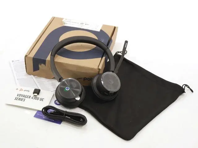 Main image of HP Poly 77Z30AA Voyager Microsoft Teams Certified USB-C Headset + BT700 Dongle