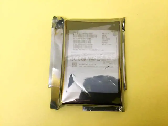 Alt view image 2 of 2 - (NOT FOR HOME PC!) Samsung PM1643a Series 3.84TB SAS 12Gb/s 2.5in SSD MZ-ILT3T8B