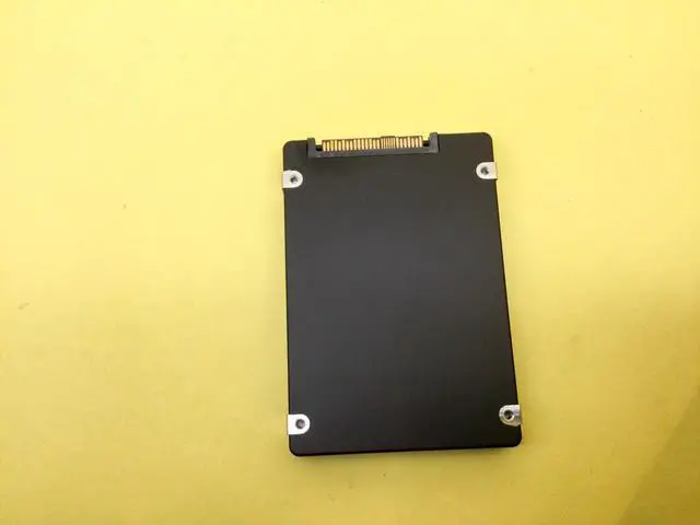 Alt view image 2 of 3 - MZ-WLL7T6C Samsung PM1723b 7.68TB NVME PCIE3.0 2.5in U.2 SSD EMC 118033281