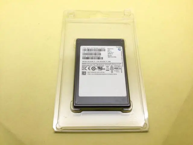Alt view image 3 of 4 - (NOT FOR HOME PC!) MZ-ILS3T8N Generic Samsung PM1633a 3.84TB SAS 12Gb/s 2.5'' ENT SSD