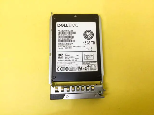 Main image of (NOT FOR HOME PC!) 5WPFT DELL EMC 15.36TB SAS 12Gbps Read Intensive 2.5in SSD 05WPFT MZ-ILT15TA