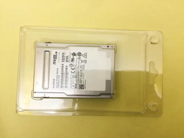 Alt view image 2 of 3 - Toshiba Kioxia CM6-R 3.84TB NVMe PCIe 4.0 x4 U.3 2.5'' SED SSD KCM6DRUL3T84