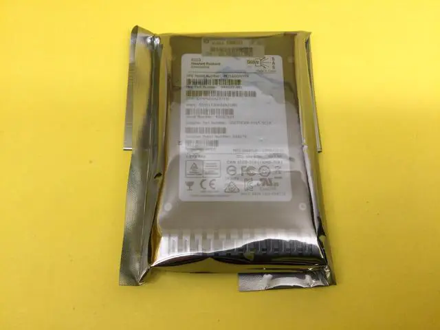 Main image of (NOT FOR HOME PC!) 846436-B21 HPE 1.6TB SAS 12G MIXED USE SFF SC SS540 SSD 846625-001