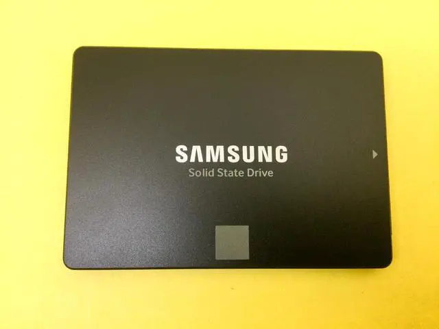 Alt view image 3 of 3 - MZ-76E1T0 SAMSUNG 860 EVO Series 2.5" 1TB SATA III SSD