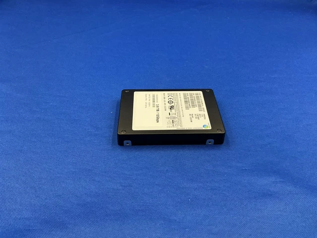 Alt view image 4 of 6 - (NOT FOR HOME PC!) MZ-ILS3T8B SAMSUNG Netapp PM1633a 3.84TB SAS 12Gbps 2.5'' SSD X357A W/O caddy