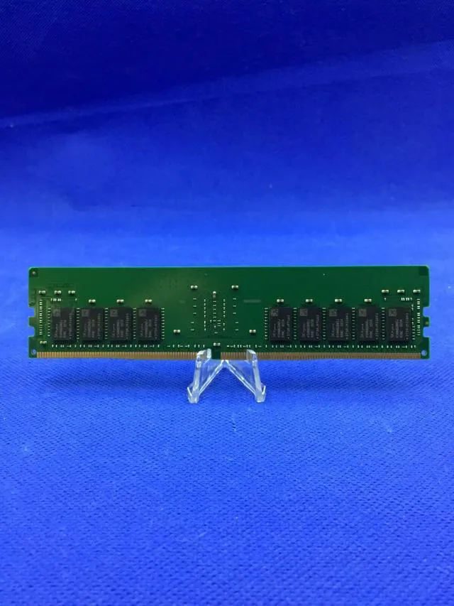 Alt view image 2 of 2 - HMA82GR7DJR8N-XN Hynix 16GB(1X16GB) 2Rx8 PC4-3200A SERVER Memory