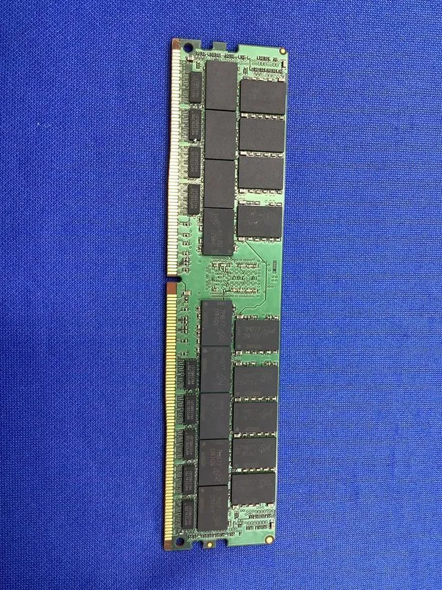Alt view image 5 of 6 - (NOT FOR HOME PC!) MTA72ASS8G72LZ-2G3B2 MICRON 64GB 4DRX4 PC4-19200 DDR4-2400 ECC SERVER RAM