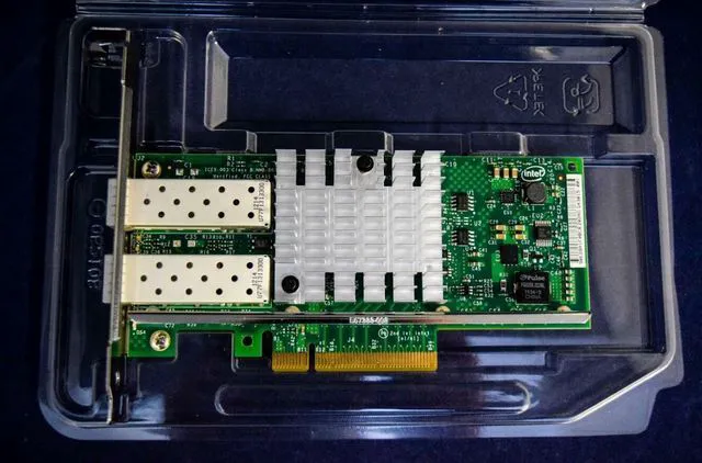 Main image of X520-DA2 IBM / INTEL 2PORT 10GbE SFP+ ADAPTER 49Y7961 49Y7962 49Y7960