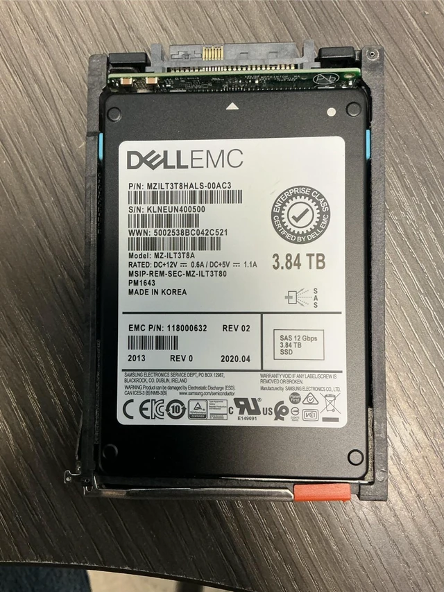 Alt view image 2 of 4 - (NOT FOR HOME PC!) MZ-ILT3T8A SAMSUNG PM1643 3.84TB SAS 12G READ INTENSIVE 2.5'' SSD EMC 118000632