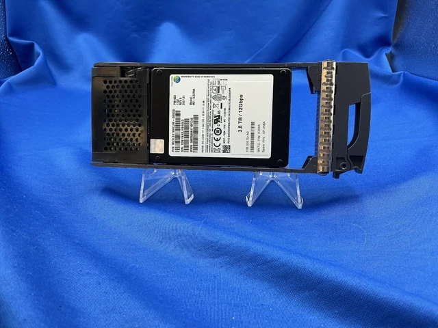 Alt view image 4 of 7 - (NOT FOR HOME PC!) X358A NetApp 3.84TB SAS 12Gbps 2.5in Enterprise SSD PM1633 MZ-ILS3T8A