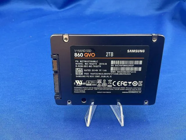 Alt view image 2 of 6 - MZ-76Q2T0 Samsung 860 QVO 2TB 6G SATA 2.5 Internal SSD MZ7MH2T0HMLC