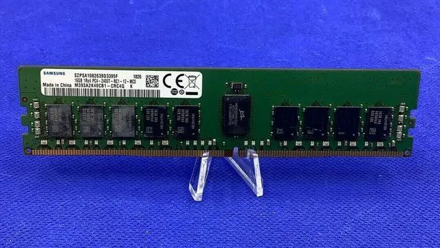 Main image of M393A2K40CB1-CRC SAMSUNG 16GB 1RX4 PC4-2400T-R 1.2V DDR4 MEMORY
