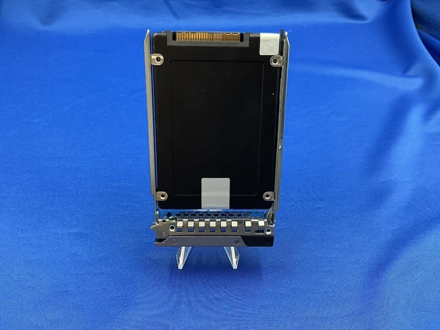 Alt view image 2 of 6 - H4XPX Dell Samsung PM1733a 30.72TB NVMe PCIe Gen4 2.5" Read Intensive SED SSD