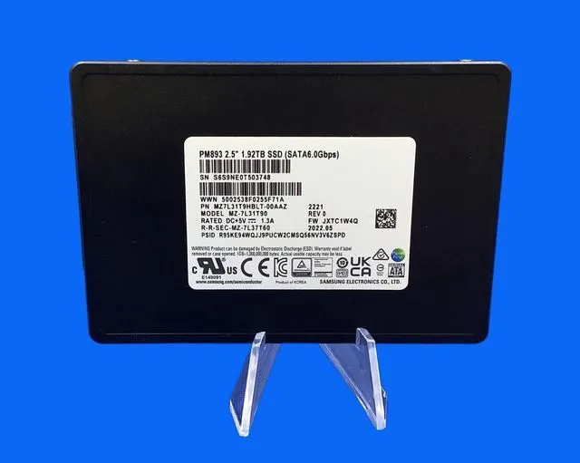 Main image of MZ-7L31T90 Samsung PM893 1.92TB SATA 6Gb/s 2.5'' Enterprise SSD Pull