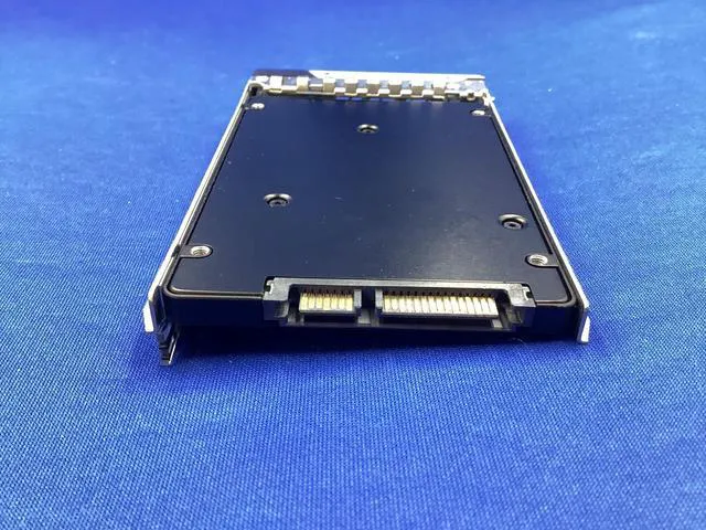Alt view image 4 of 7 - K5P0T DELL 1.92TB SATA 2.5" 6Gb/s SSD SM863a MU SSD MZ-7KM1T9B 0K5P0T