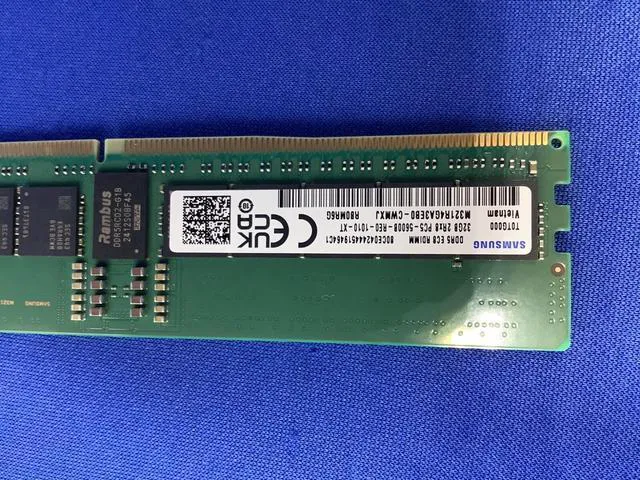 Alt view image 6 of 6 - M321R4GA3EB0-CWM SAMSUNG 32GB (1X32GB) 2RX8 PC5-5600B MEMORY