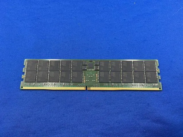 Alt view image 2 of 6 - M321R8GA0PB1-CCP SAMSUNG 64GB (1X64GB) 2Rx4 PC5-6400B RDIMM Memory