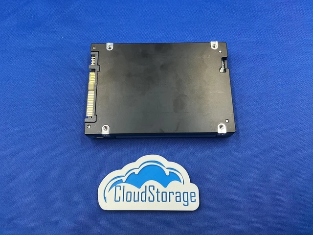 Alt view image 6 of 6 - KIOXIA CD8P-R Series 15.36TB PCIe5.0 x4 NVMe 2.5'' Internal SSD KCD8XPUG15T3