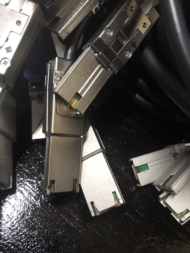Alt view image 5 of 7 - (NOT FOR HOME PC!) EMC 038-004-103 Mini-SAS TO Mini-SAS 8M Cable 2263053-2 SAS CABLE 8 Meters