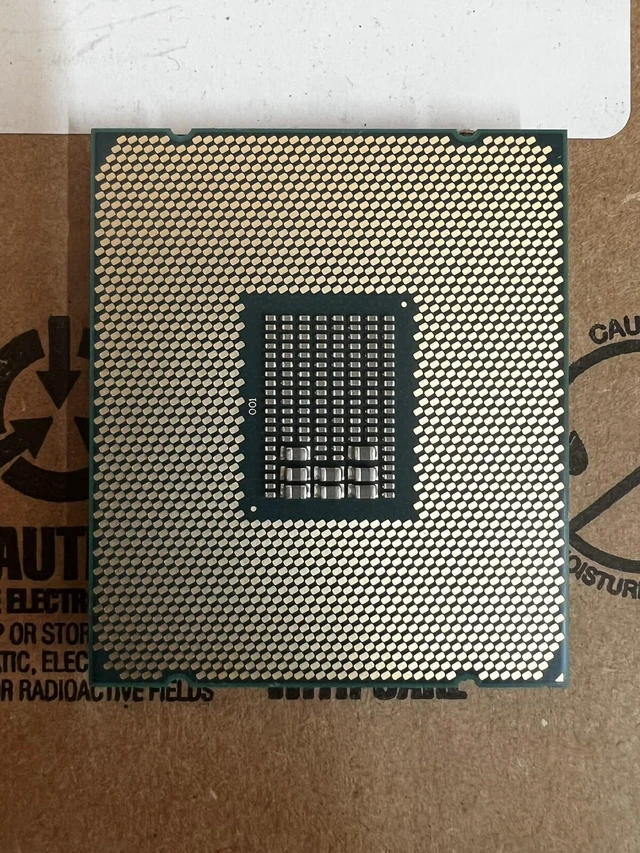 Alt view image 2 of 3 - INTEL XEON 14 CORE PROC E5-2680V4 2.4GHZ 35MB SR2N7