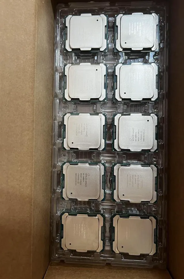 Alt view image 3 of 3 - INTEL XEON 14 CORE PROC E5-2680V4 2.4GHZ 35MB SR2N7