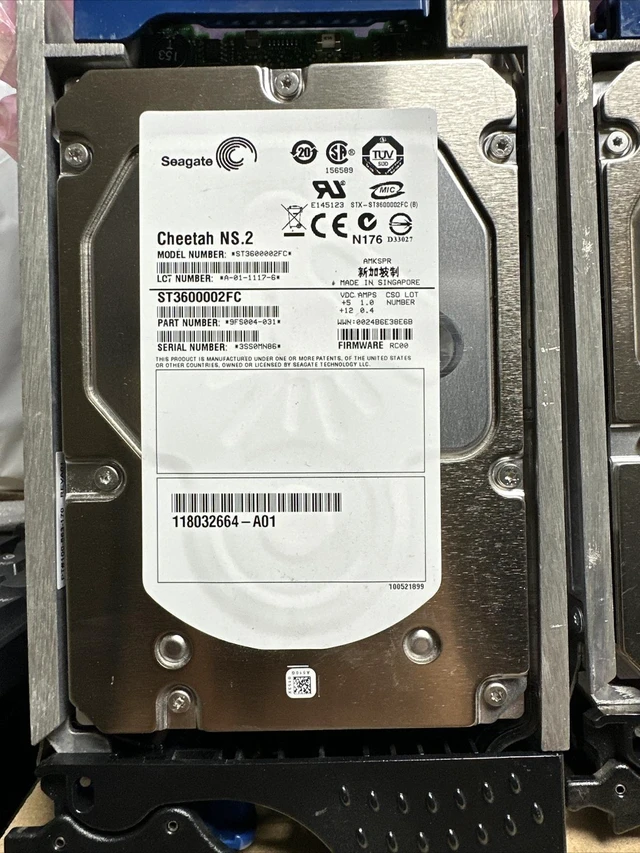 Alt view image 3 of 7 - 005048955 / ST3600002FC 118032664-A01 600GB 10K HDD W/caddy Seagate Cheetah NS.2