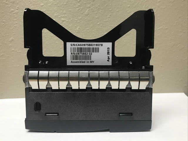 Alt view image 4 of 5 - HP 3par 3.5'' Drive Filler Blank 697273-001 682377-001 0975663-02