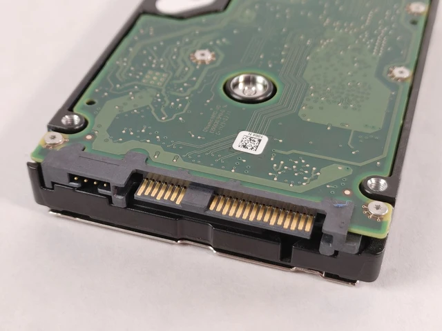 Alt view image 3 of 7 - (NOT FOR HOME PC!) Lot of 2 Seagate ST900MM0006 900 GB SAS 2 2.5 in Enterprise Hard Drive