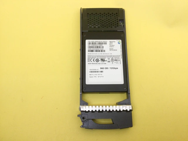 Alt view image 2 of 3 - (NOT FOR HOME PC!) X371A NETAPP 960GB SAS 12Gb/s 2.5'' SSD 108-00546 SP-371A SAMSUNG MZ-ILS800B