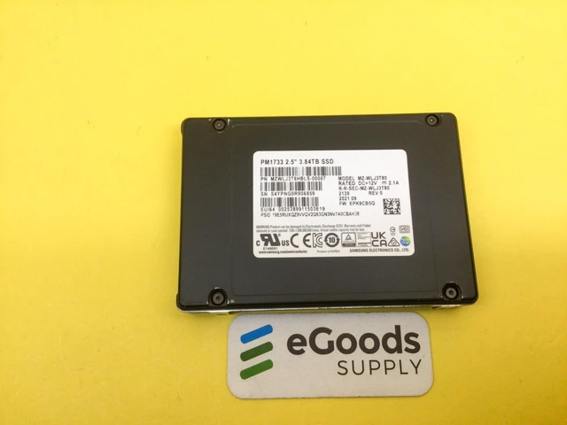 Main image of MZ-WLJ3T80 Samsung PM1733 3.84TB PCIe NVME U.2 2.5in SSD MZWLJ3T8HBLS