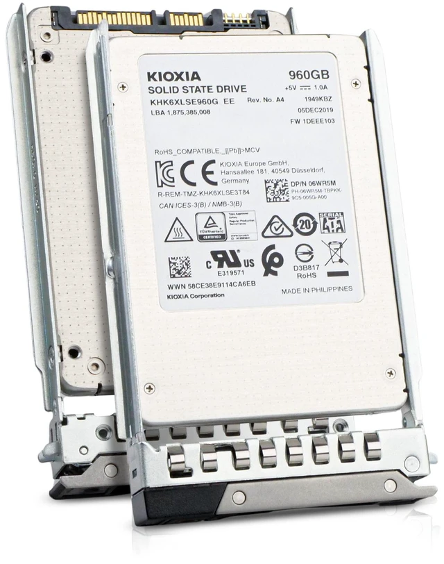 Main image of Dell 960GB SATA 6Gb/s 3D TLC 1 DWPD 2.5" PowerEdge Enterprise SSD 06WR5M G13
