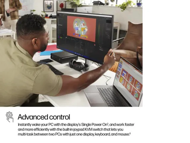 Alt view image 6 of 7 - HP Series 7 Pro 31.5 inch 4K Thunderbolt 4 Monitor - 732pk 31.5" 4K UHD (3840 x