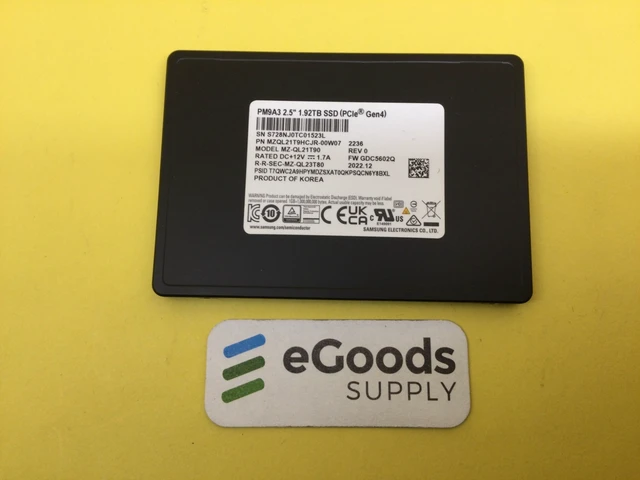Alt view image 3 of 4 - Samsung PM9A3 1.92TB PCIe Gen4 X4 NVMe 2.5'' U.2 SSD MZ-QL21T90