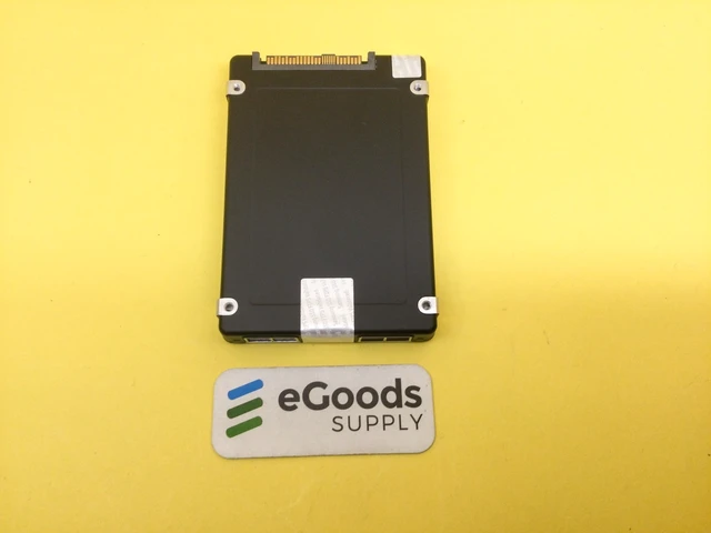 Alt view image 3 of 3 - Samsung PM1733 1.92TB PCIe Gen4 X4 NVMe 2.5 U.2 SSD MZ-WLJ1T90 P13136-002
